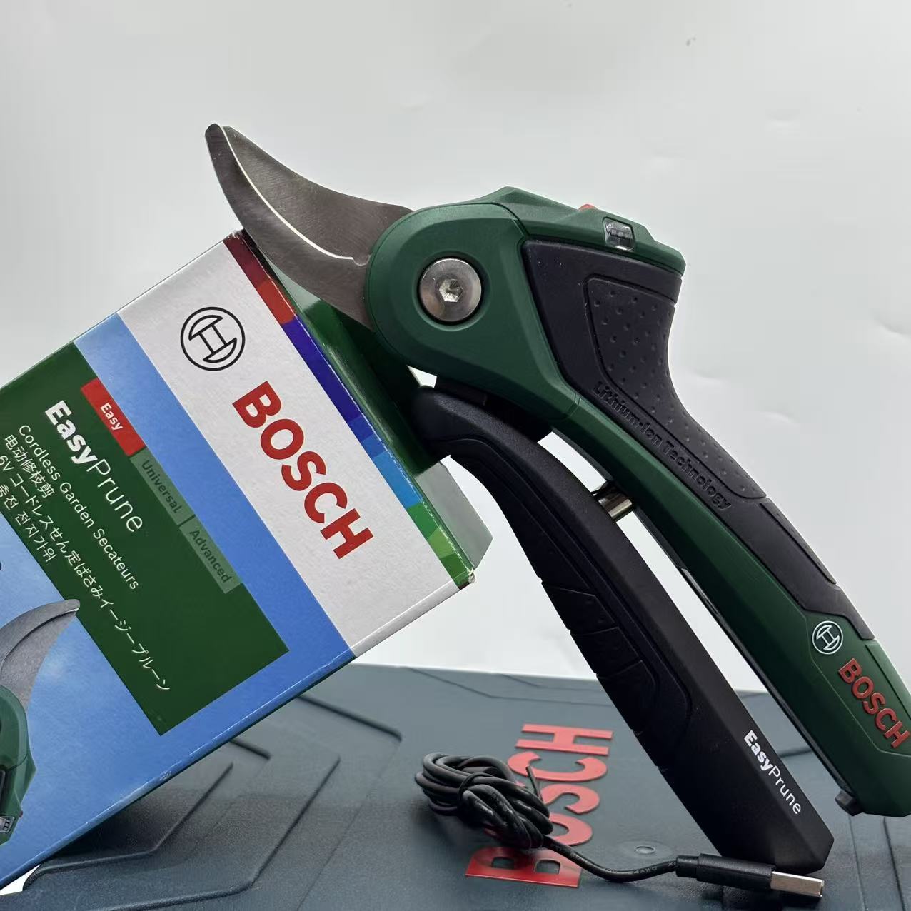 Bosch 3.6V Cordless Smart Prun - đánh giá và giá Pruning Shears